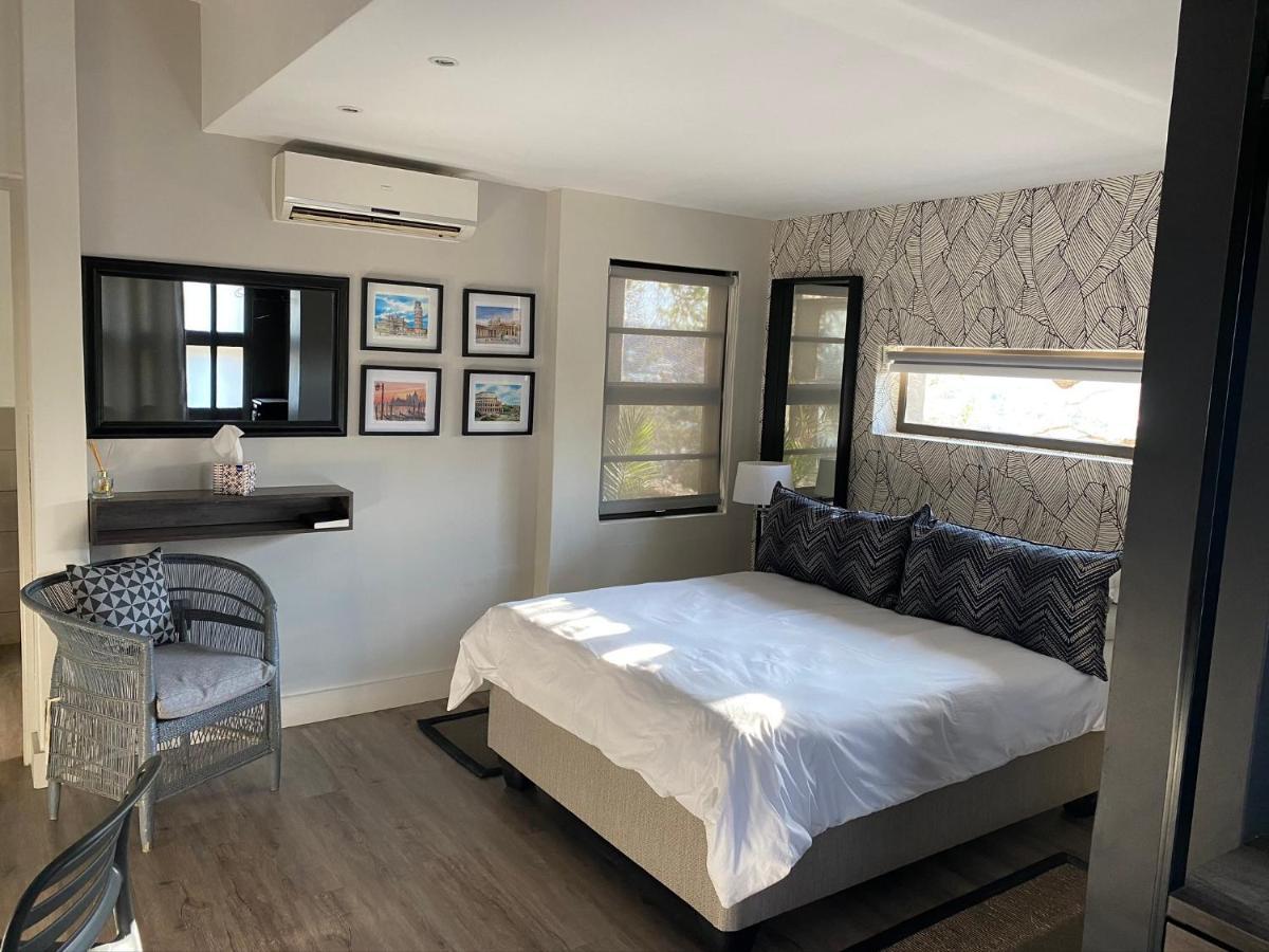 Herzinger Boutique Guesthouse Klein Windhoek Buitenkant foto
